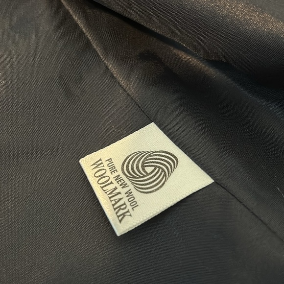 Vintage Edinburgh Blue and Green Plaid Blazer - Picture 7 of 8